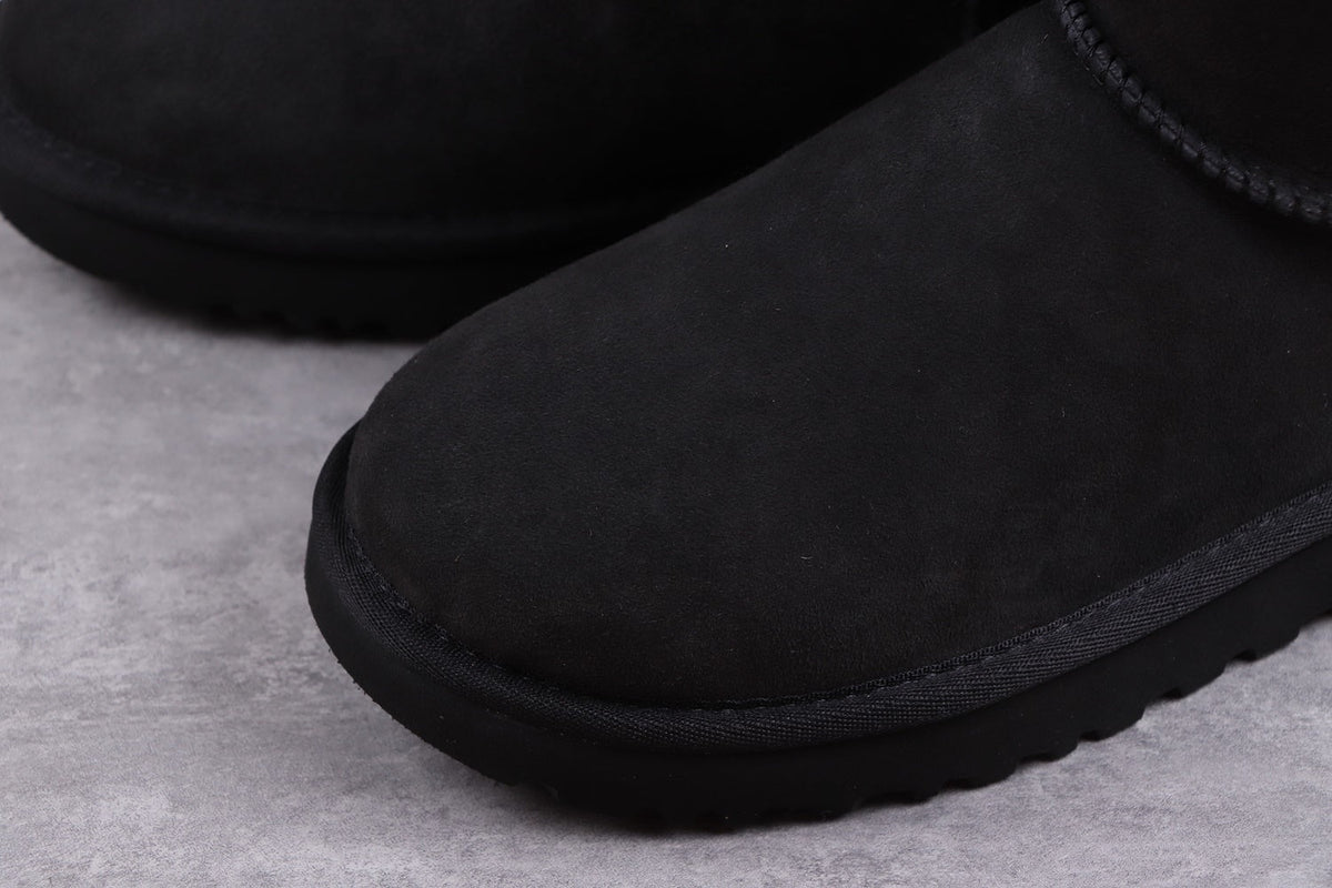 Classic Short II Boot — Black | New Arrival | In Stock