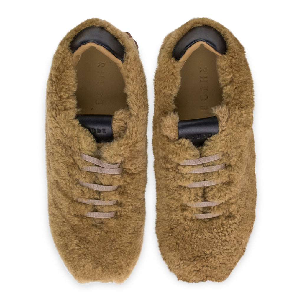 TAN SHERPA RHUNNER SNEAKERS