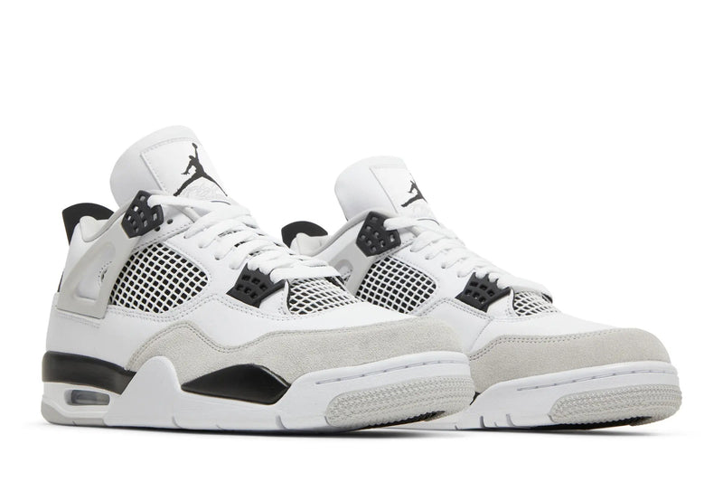 Air Jordan 4 Retro – Military Black