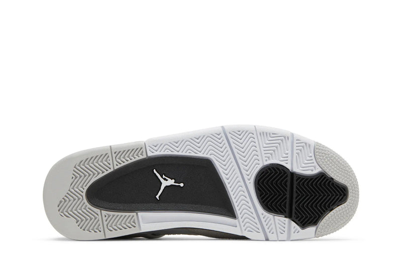 Air Jordan 4 Retro – Military Black