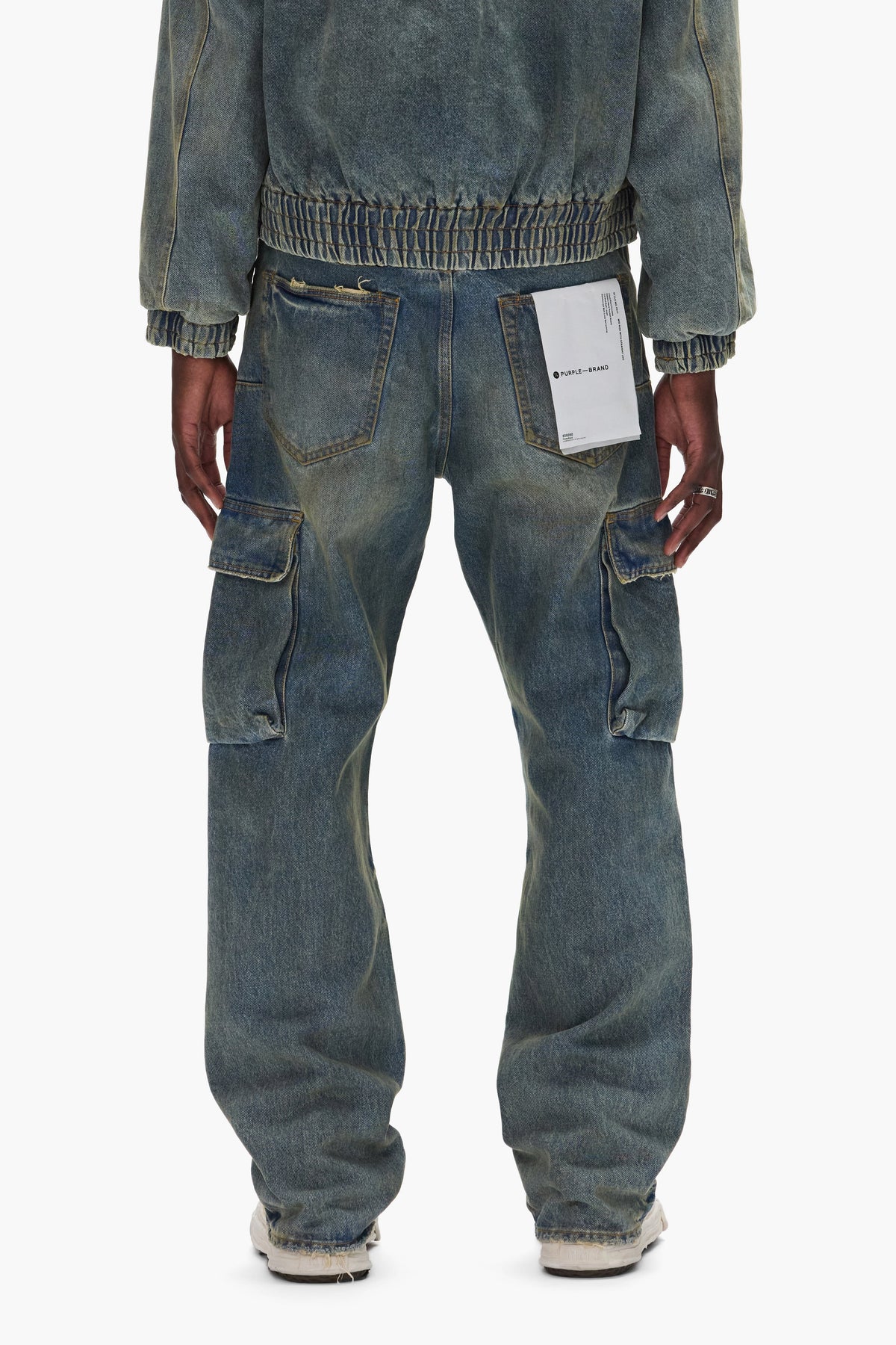 P011 Vintage Cargo