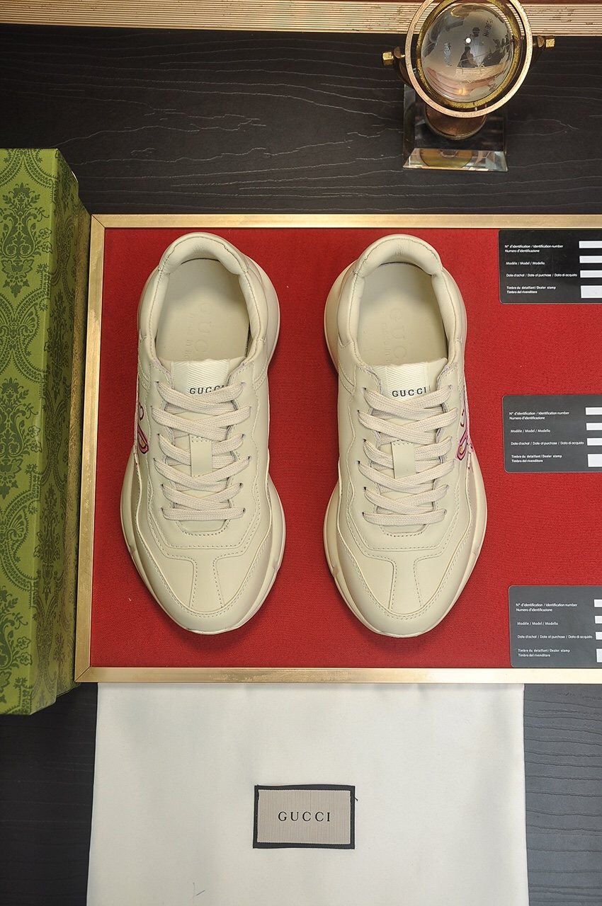 Gucci Cream Graphic Sneakers