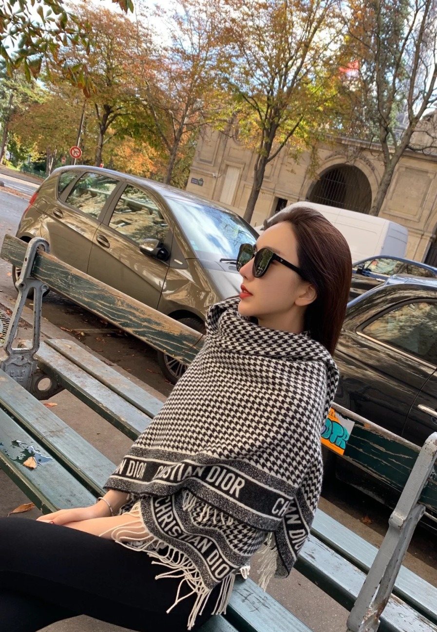 Dior Houndstooth Fringed Square Scarf & Shawl