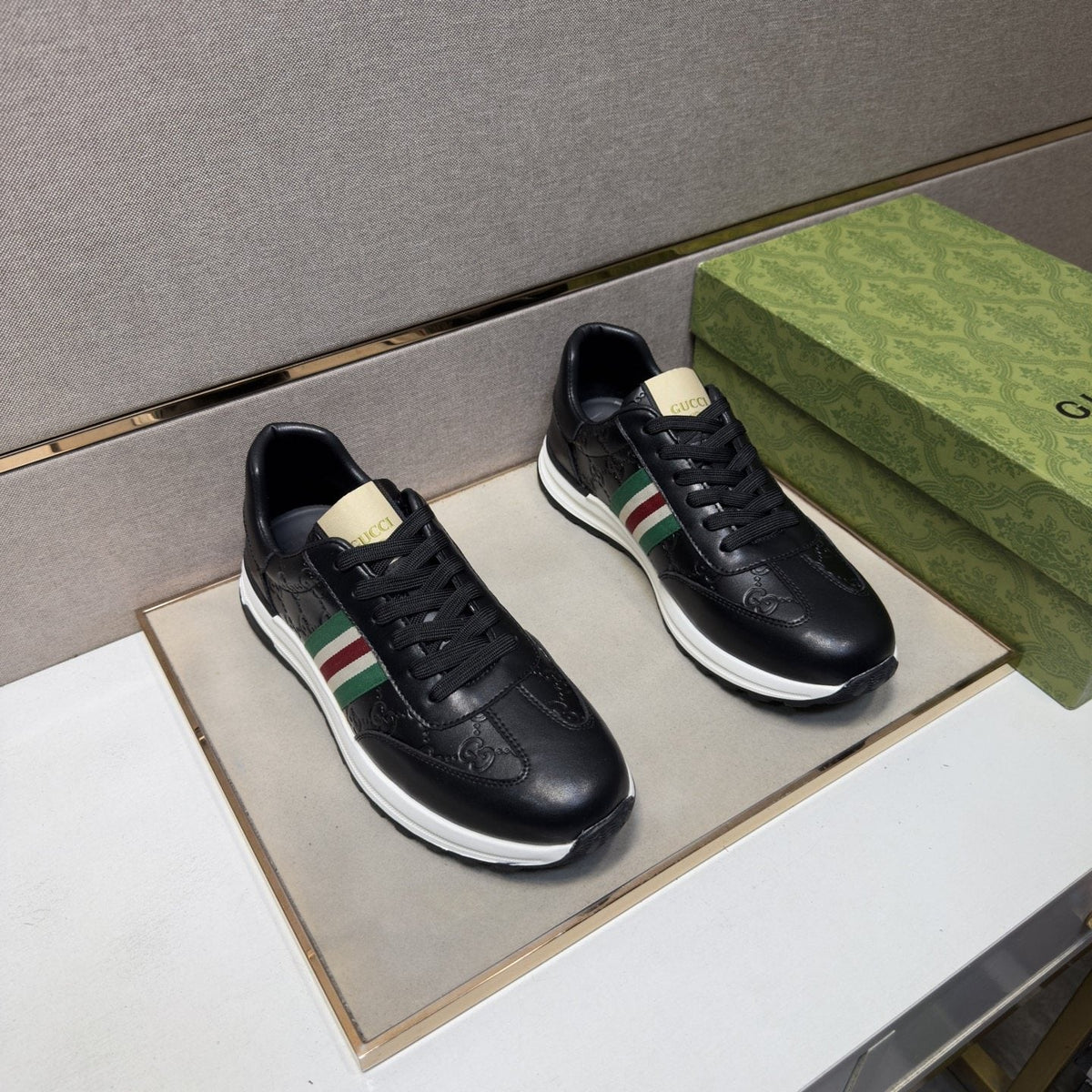 Gucci Men's Striped Low-Top Sneakers